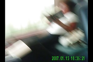 Fellation derrière les barreaux