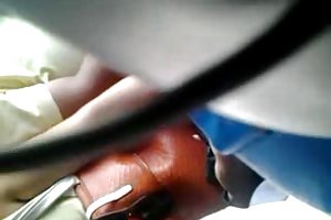 Caucasien mec baise étudiante avec de belles coups de pied