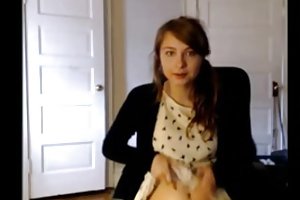 Blonde et a proposé un deuxième emploi